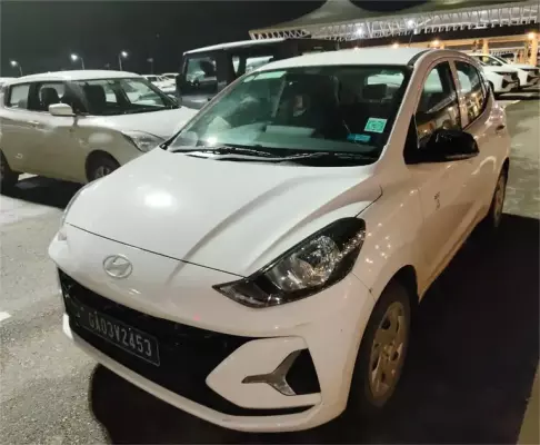Hyundai Grand i10 for rent in India