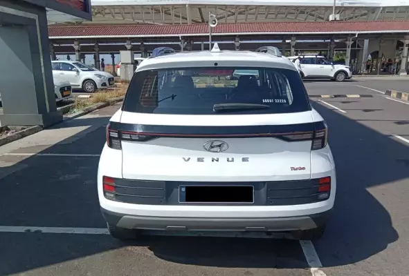 Hyundai Venue for rent in India