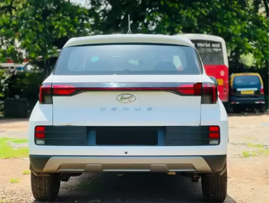 Hyundai Venue for rent in Anjuna