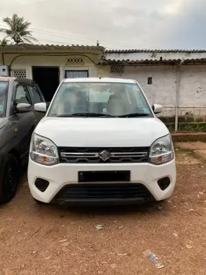 Suzuki Wagon R for rent in India